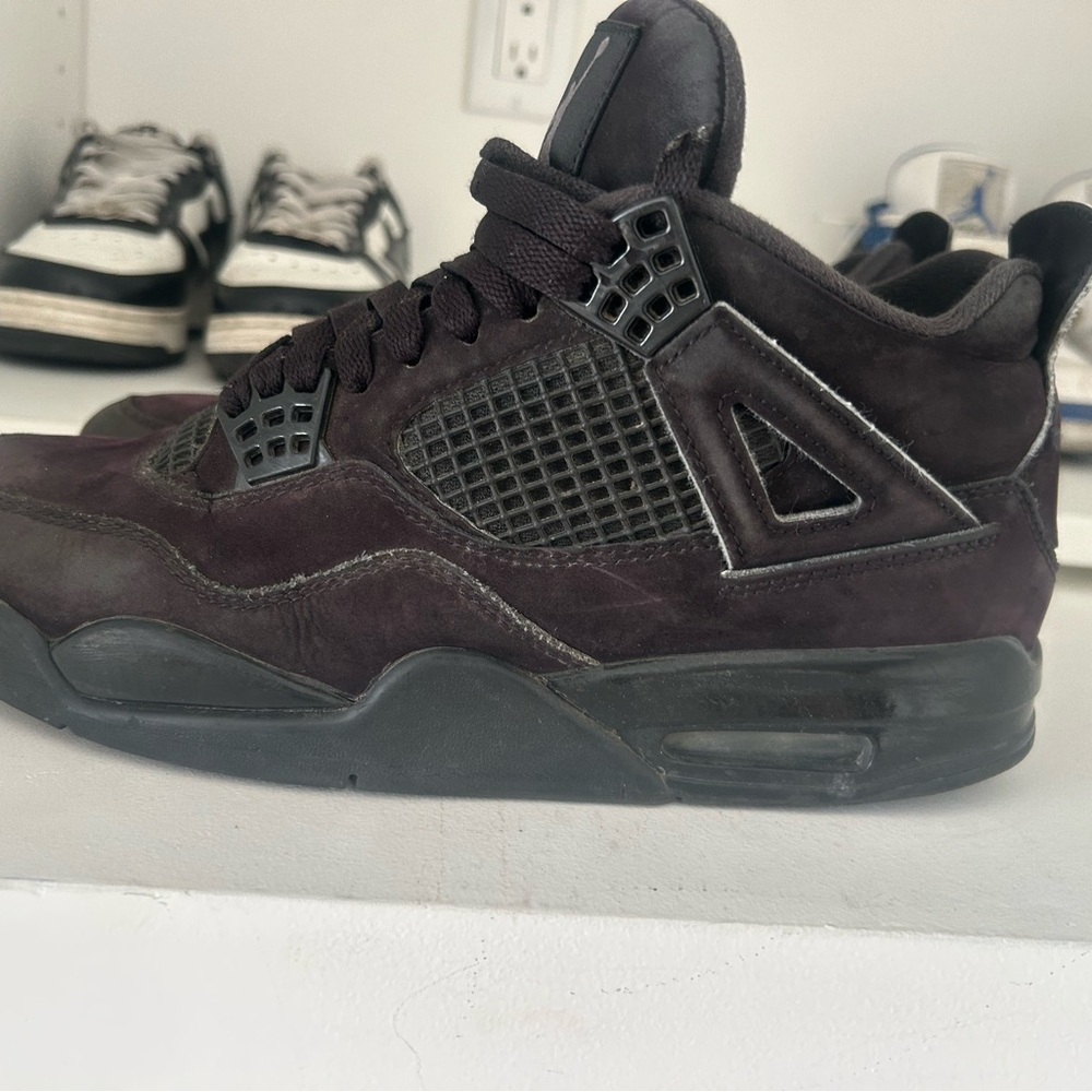 Jordan Black Sneakers Air Jordan 4 Design